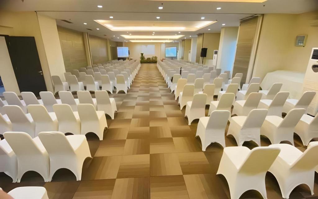 Amaris Hotel Ambon Kültér fotó